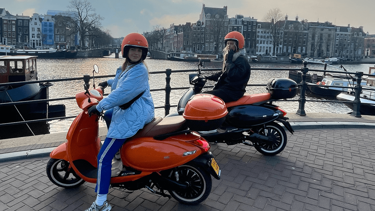 Riding Bob Model-B in Amsterdam.